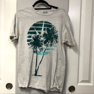 Men’s Apt 9 T-shirt size M